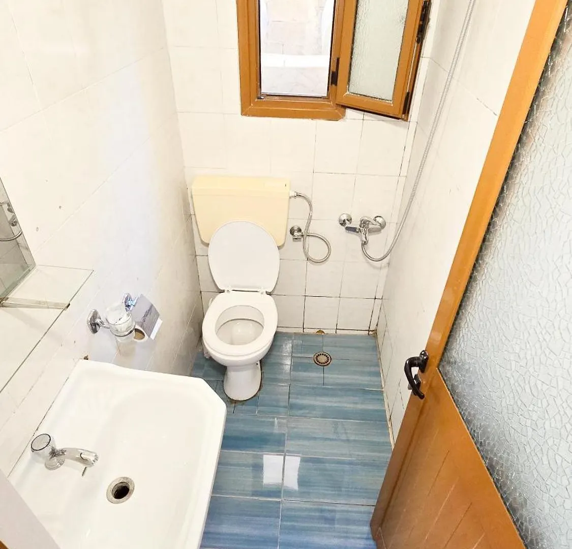 Vila Azure Dhermi Hotel 0*,  Albânia